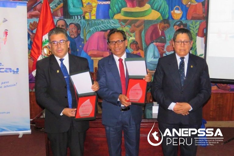 Anepssa Perú entrega reconocimiento a la EPS Sedacaj